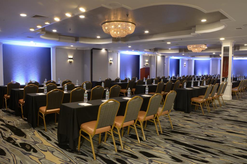 Adria Hotel And Conference Center New York Luaran gambar